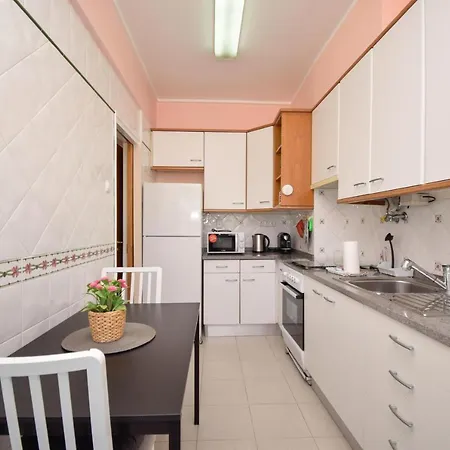 Cozy And Family Лиссабон