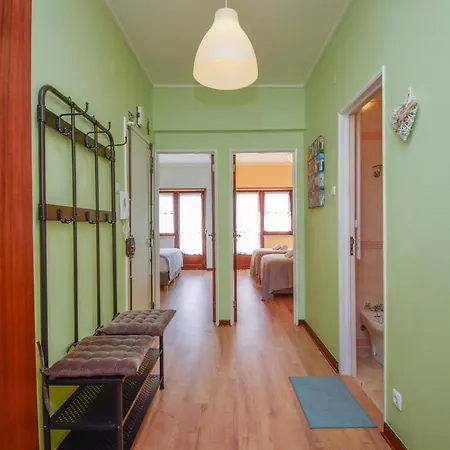 Cozy And Family * Лісабон